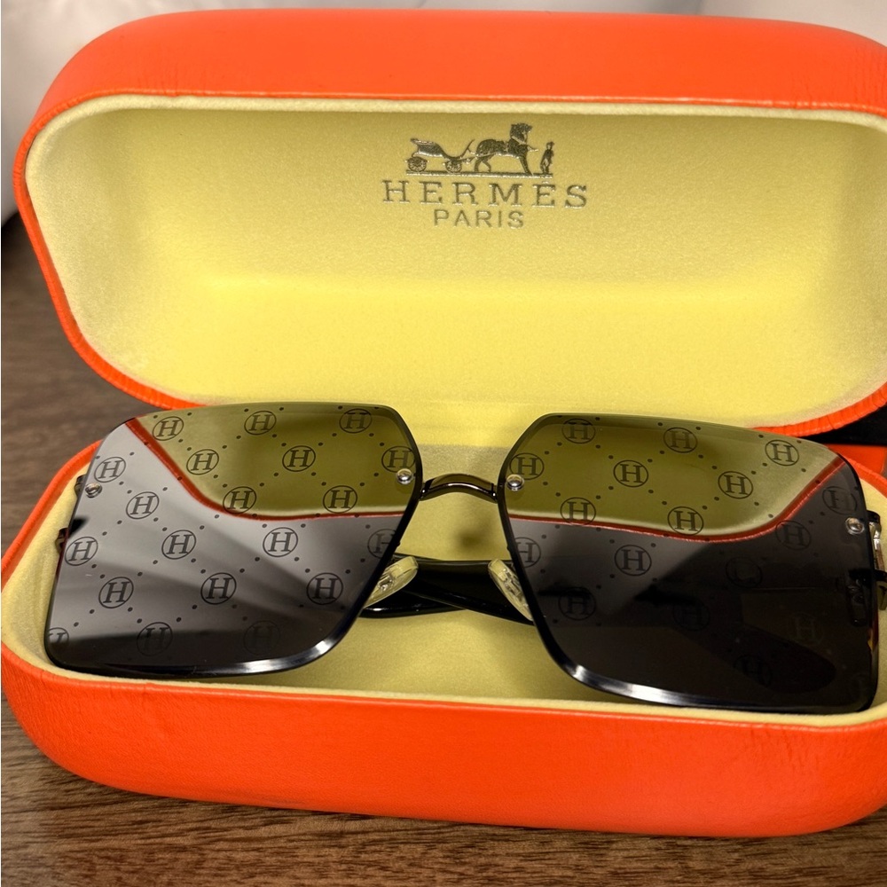 Hermes Black Patterned Sunglasses - image 5